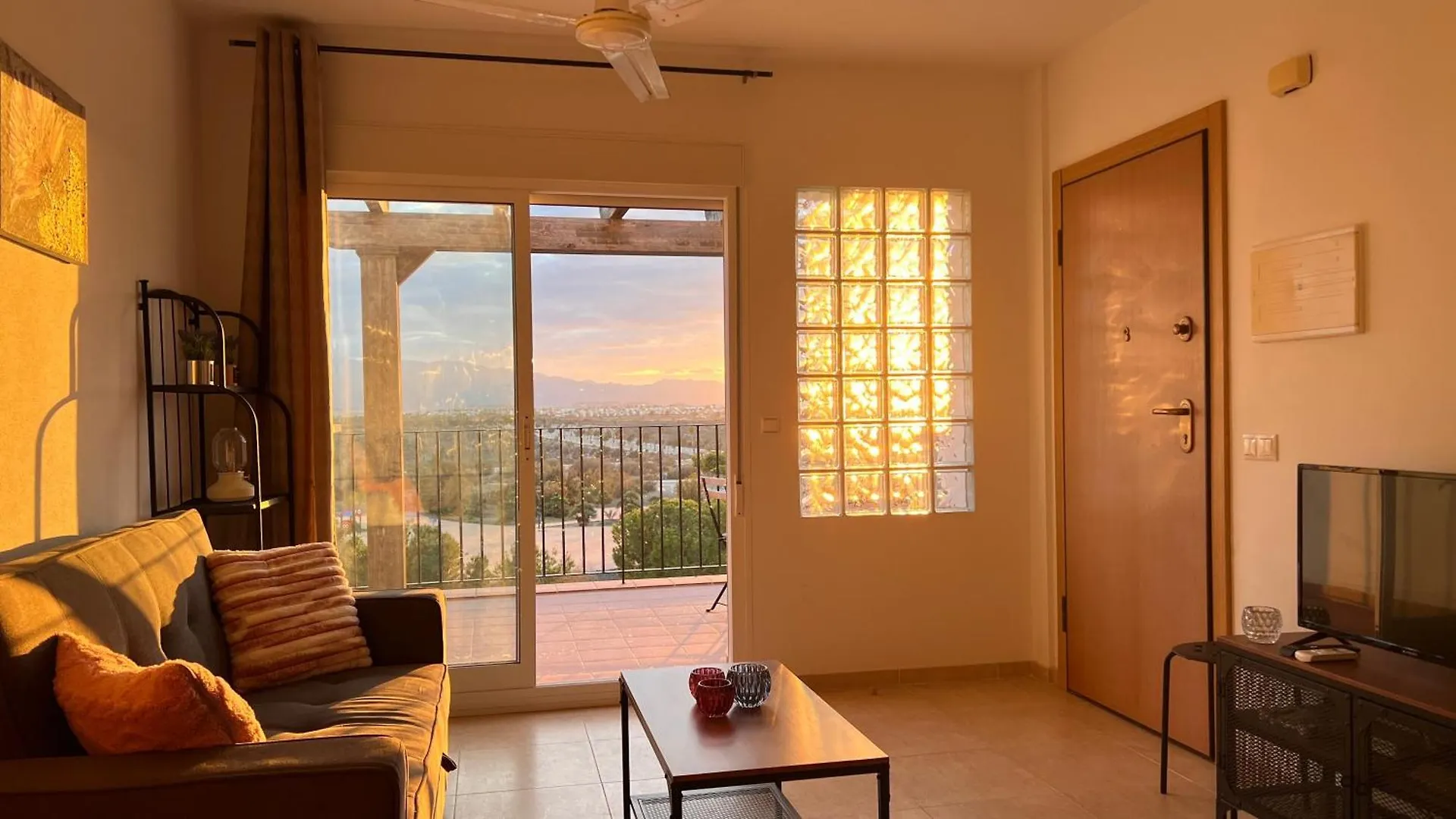 Limar Chalet Vera Playa 0*,  İspanya